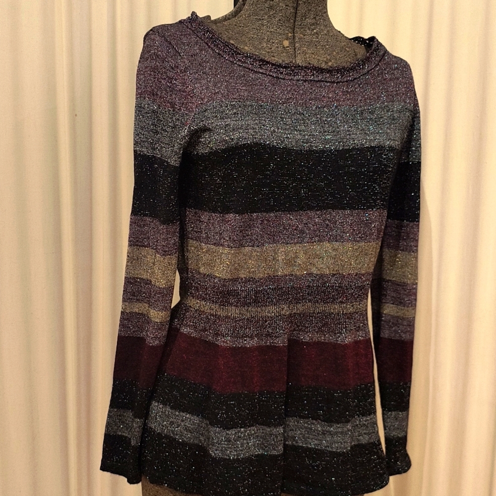 Cleo Petites Peplum sweater in metallic knit material Size S